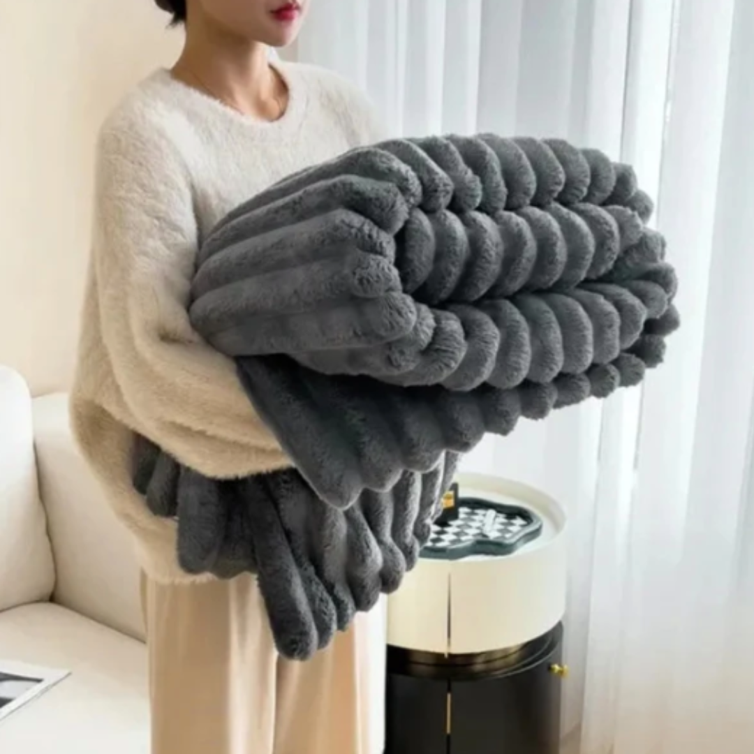 SnugVelvet | Ultra-Soft Warm Blanket