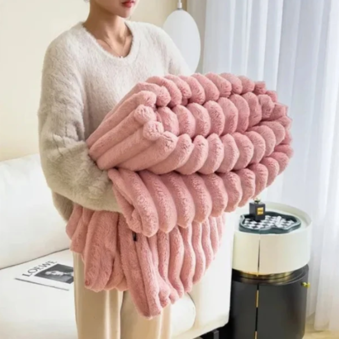 SnugVelvet | Ultra-Soft Warm Blanket